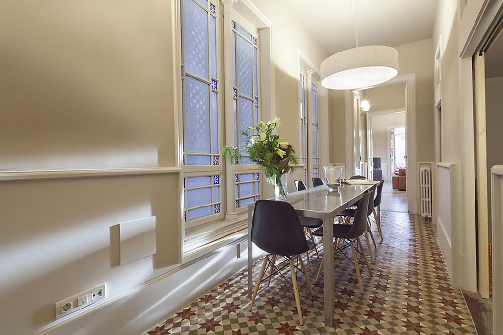 Apartment Barcelona Rentals - Rambla De Catalunya Center Bagian luar foto