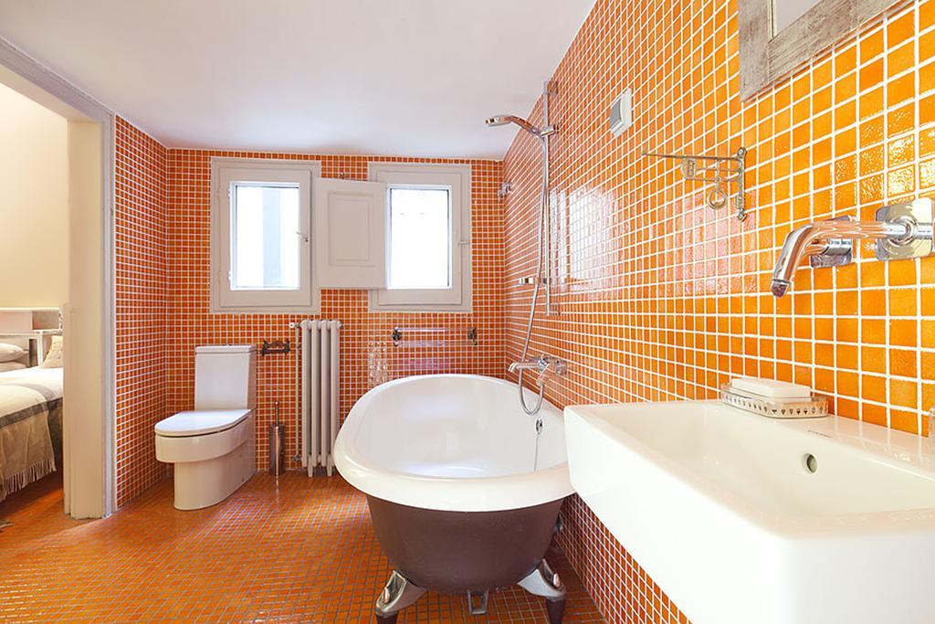 Apartment Barcelona Rentals - Rambla De Catalunya Center Bagian luar foto